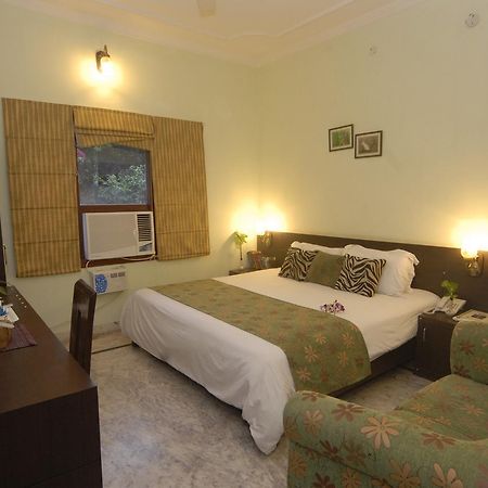 Siswan Jungle Lodge Baddi Exterior photo