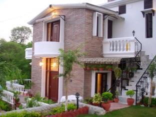 Siswan Jungle Lodge Baddi Exterior photo